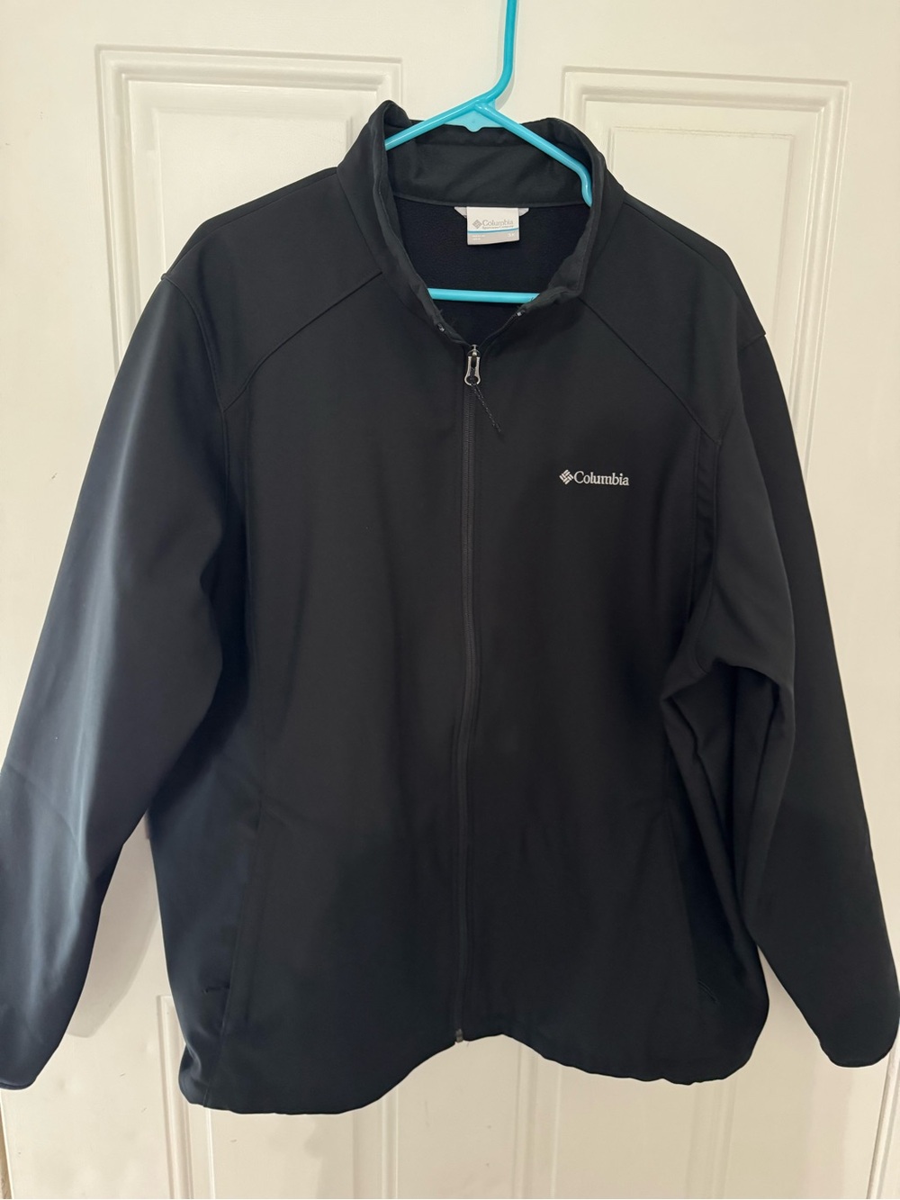 Columbia Plus Size Women's Kruser
Ridge Softshell Black Jacket -EUC